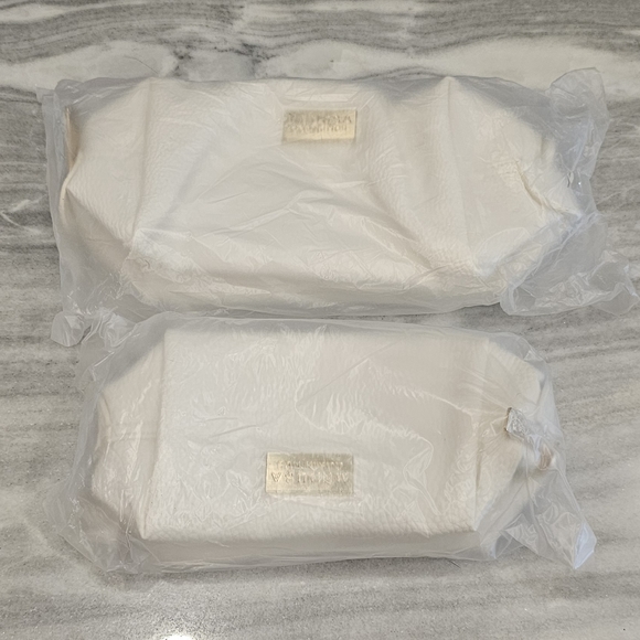 Set Off 2 Eggshell White Gold makeup bag cosmetic case - Picture 2 of 6